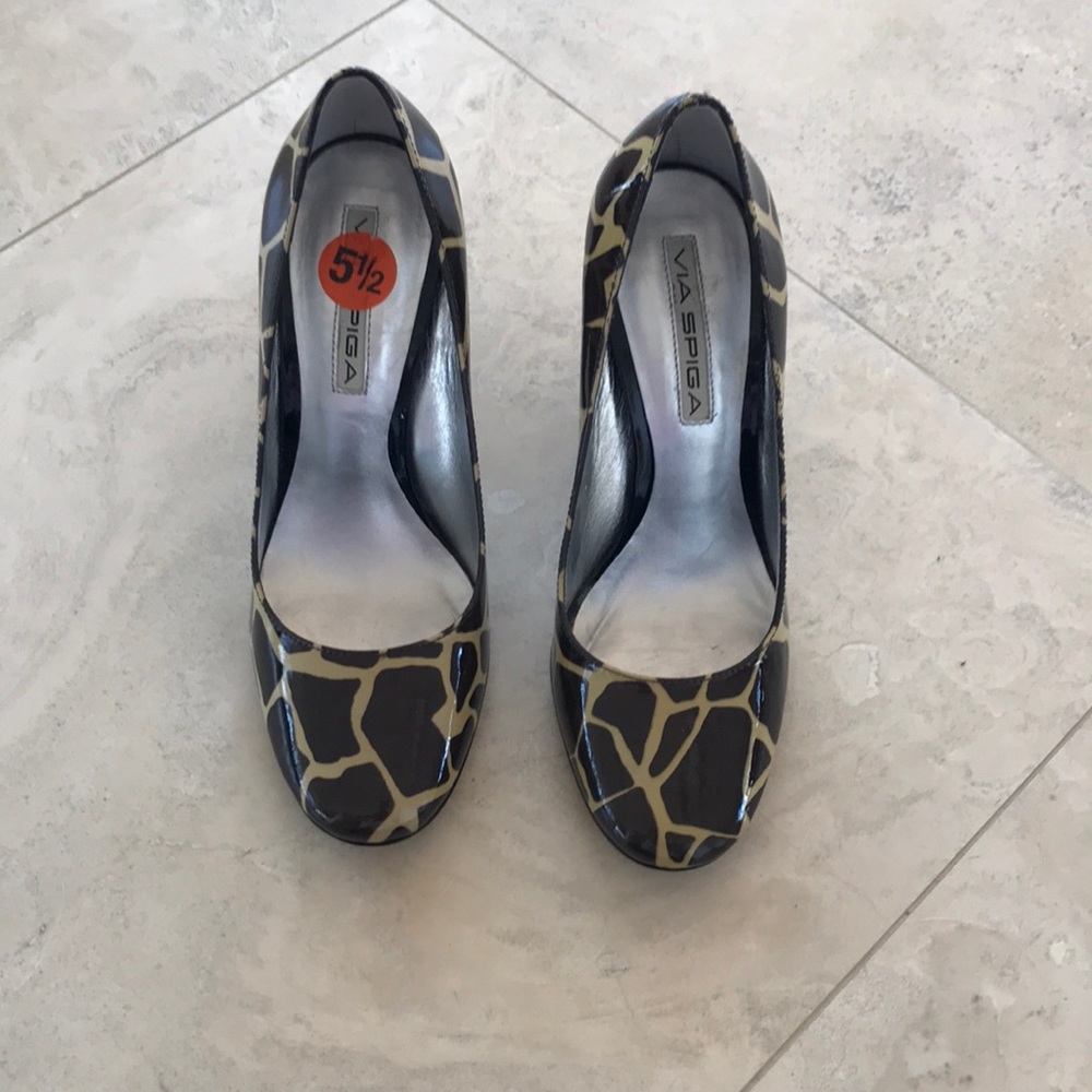 Via Spiga Giraffe Patent Pumps